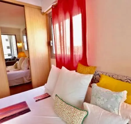 Big & Cozy 2 Bdr, 200 Mts From La Croissette Διαμέρισμα *